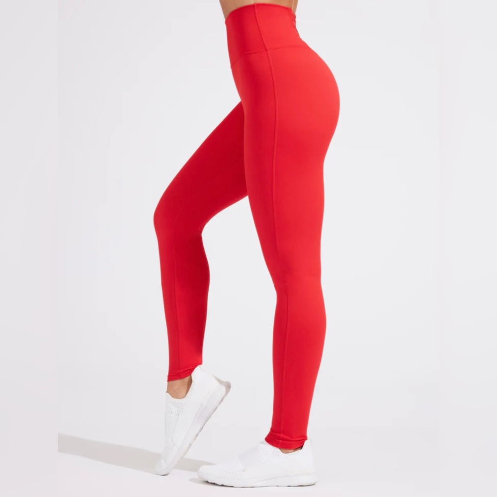 💕BuffBunny Amor Legging in the color Salsa Red - Picture 8 of 16